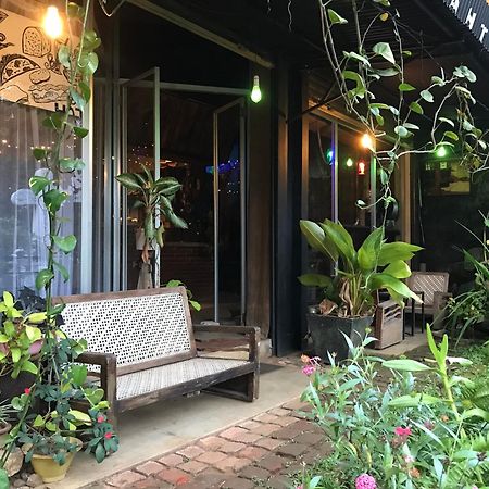 Hotel La Pinchi " Pinchi'S Bed " Gampola Exterior foto